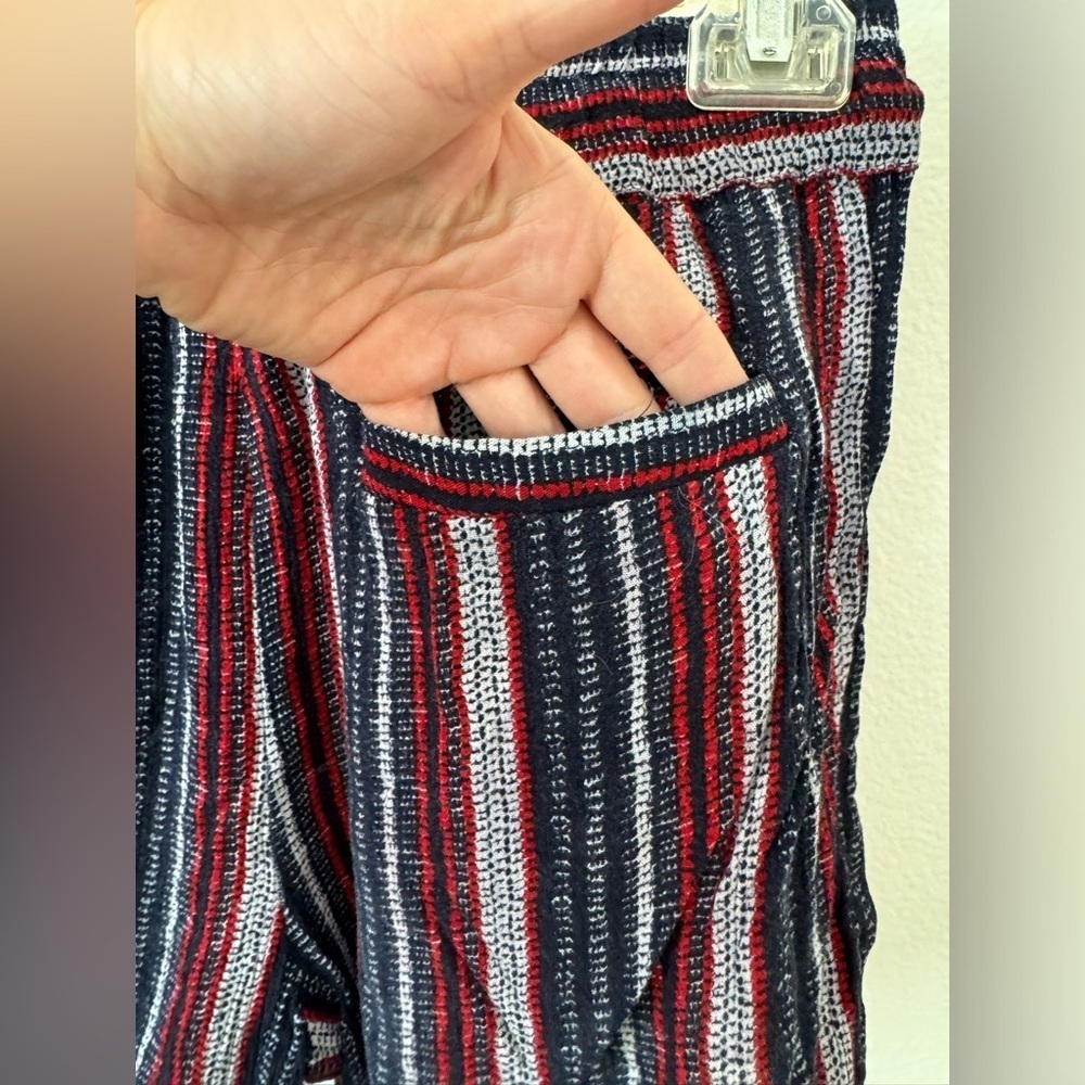 Splendid Drawstring Shorts Size M - Picture 9 of 9